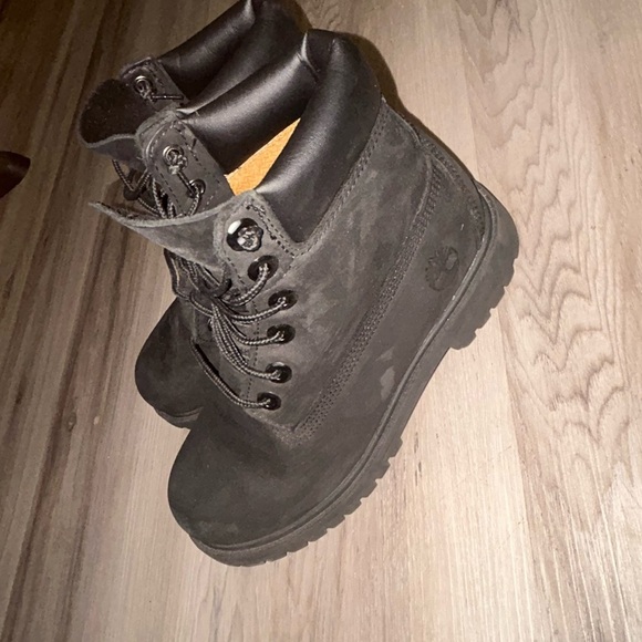 Timberland Dark Leather Hiking Boots - Picture 3 of 8
